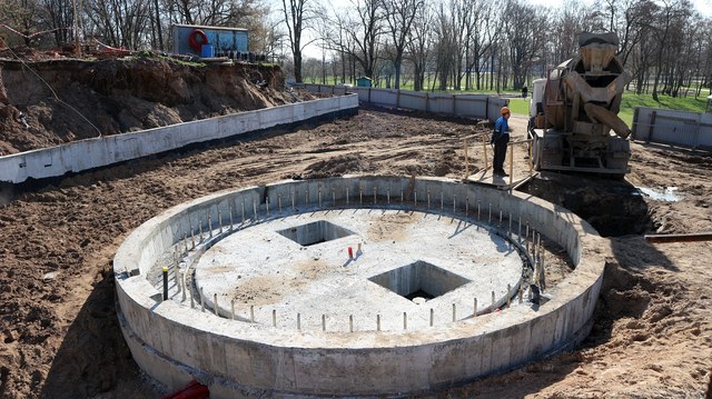 Лестницу с каскадным фонтаном сдадут в эксплуатацию в текущем году 