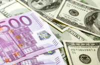 В январе-апреле текущего года белорусы продали валюты больше, чем купили