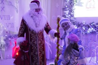 В Могилеве прошел новогодний благотворительный праздник для воспитанников детского социального приюта