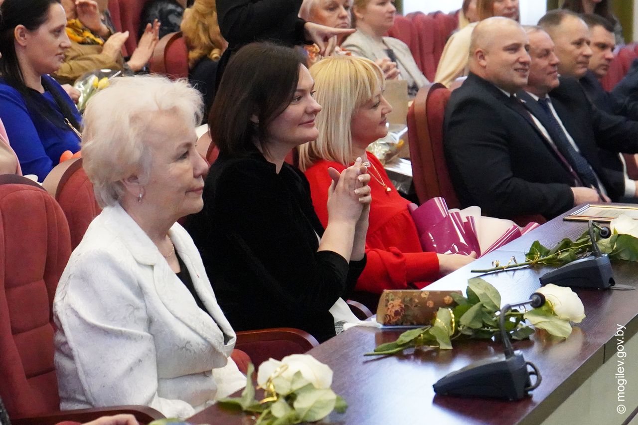 Торжественный прием женщин, посвященный Международному женскому дню, прошел в Могилевском горисполкоме