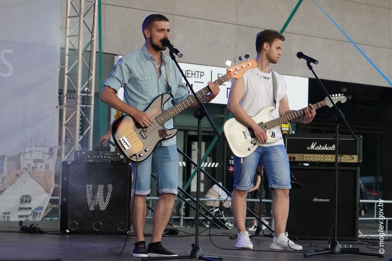 В Могилеве в День молодежи и студенчества прошел концерт могилевских рок-групп