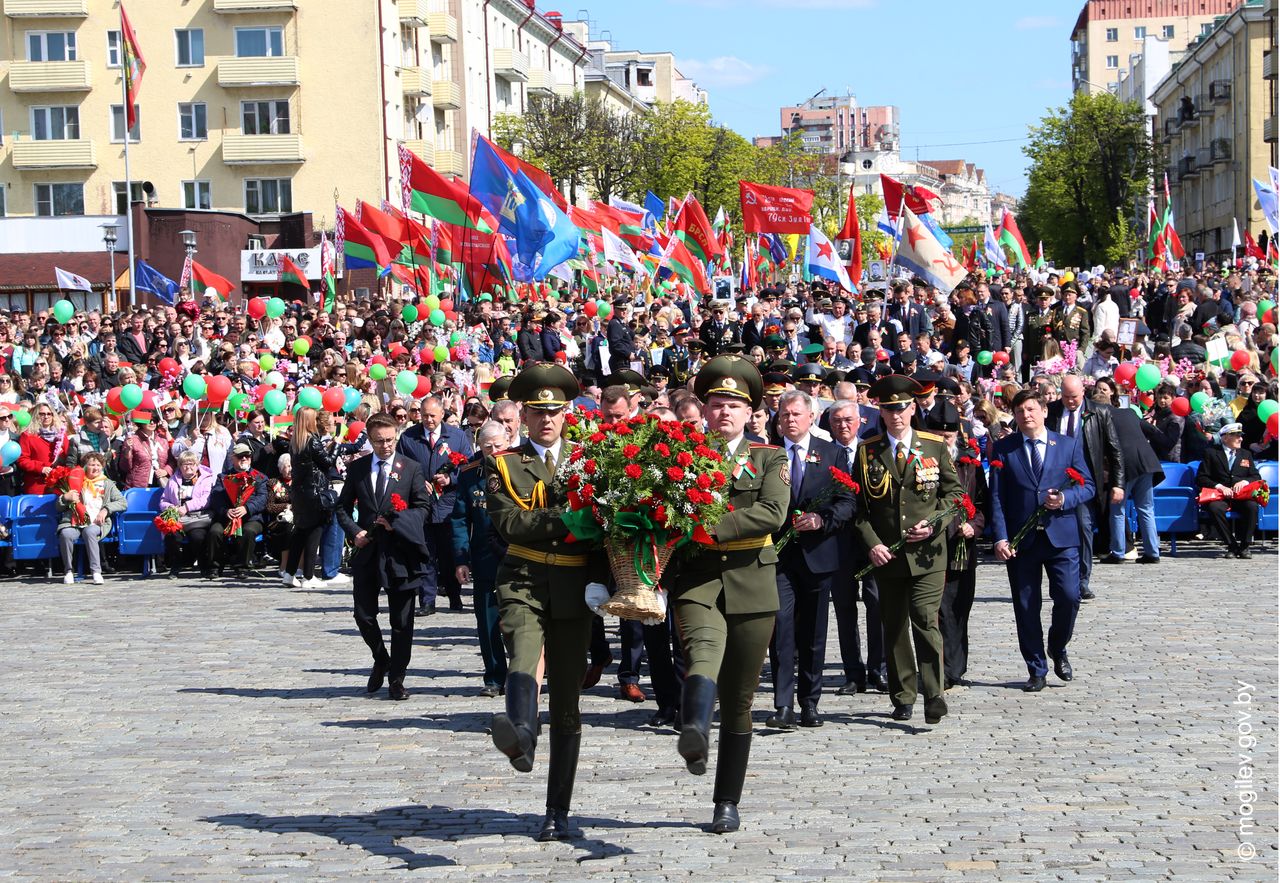 Митинг и праздничный концерт «Память поколений» прошли в Могилеве в День Победы 