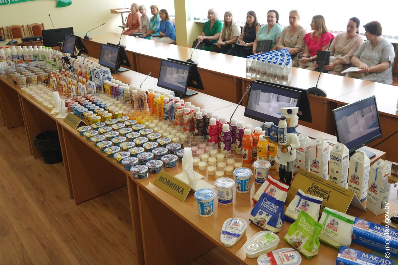 Дегустация новой молочной продукции для детей состоялась на ОАО «Бабушкина крынка» 