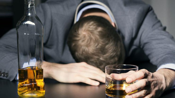 В Могилевской области под диспансерным наблюдением находятся почти 18 тыс. человек с диагнозом алкоголизм