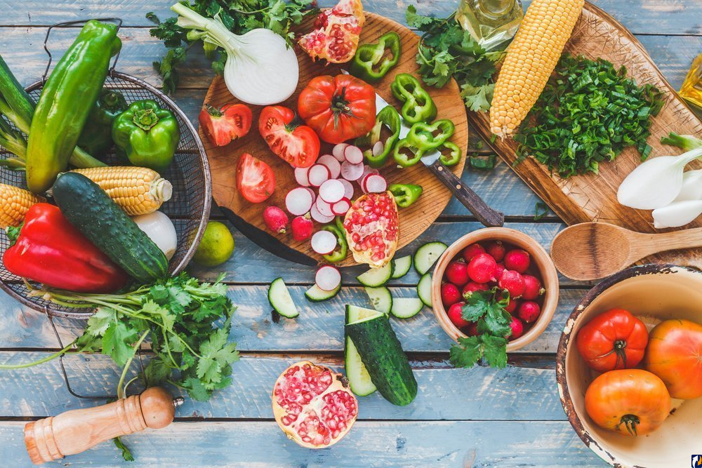 6 «секретов» правильного питания в летний зной