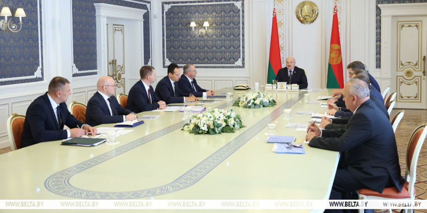 Лукашенко о промышленности: ситуация складывается неплохо, но это не повод почивать на лаврах