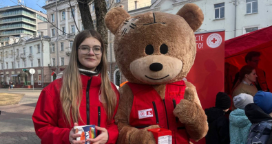 Могилев поддержал День борьбы с туберкулезом акцией «Белая ромашка». Видео