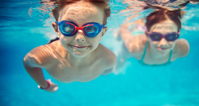 Десятка по плаванию: в средней школе №24 г. Могилева теперь учат не только за партами. Видео