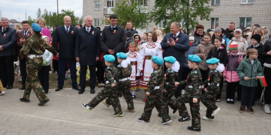 "Для счастья детей и комфорта взрослых". В Могилеве открыли новую детскую площадку