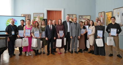 В Художественном музее имени П.В. Масленикова подвели итоги пленэра по живописи «Образ Родины в изобразительном искусстве»