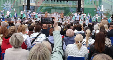 Мы вместе и мы - сила. Могилев отметил День народного единства концертом, ярмаркой и народными гуляньями