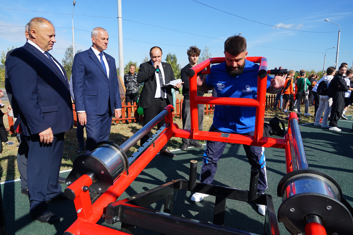 Проект «Спорт для всех»: открытие спортивной площадки по улице Фатина в Могилеве