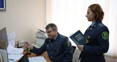 В основе всегда любовь и поддержка. Таможенники из Могилева поделились, как прочные семейные отношения помогают в карьере