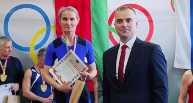 Кондуктор из Могилева завоевала золото на чемпионате Беларуси по тяжелой атлетике