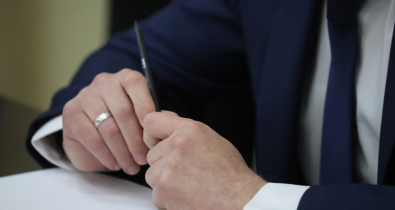 Организации каких сфер могут заключать договоры добровольного страхования работников? Перечень расширен