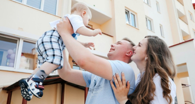 Размеры государственных пособий семьям, воспитывающим детей, вырастут с 1 февраля