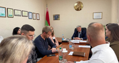 Единый день информирования и прием граждан провел в МГКУП «Горсвет» первый заместитель председателя горисполкома Игорь Бушлеков