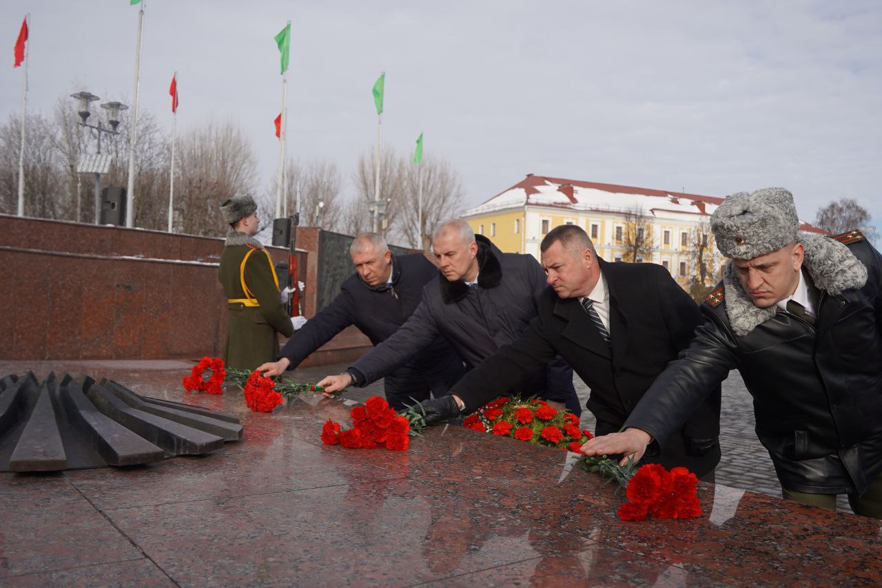 В Могилеве почтили память защитников Отечества