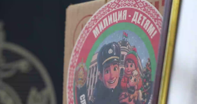 «Мечты сбываются»: министр МВД вручил живой подарок лицеисту из Могилева