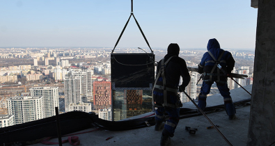 В Беларуси с 26 апреля начнут действовать новые правила по охране труда при выполнении работ на высоте 