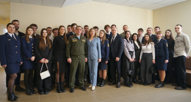 Разговор о важном: председатель горсовета депутатов Светлана Сташевская встретилась с молодыми специалистами сферы транспорта 