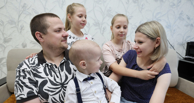 О пенсионных гарантиях многодетным матерям рассказали в Минтруда