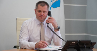 На связи с могилевчанами: прямую телефонную линию в горисполкоме провел управляющий делами Григорий Сушко