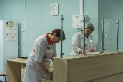 Как будут работать учреждения здравоохранения в праздники апреля-мая, рассказали в Минздраве