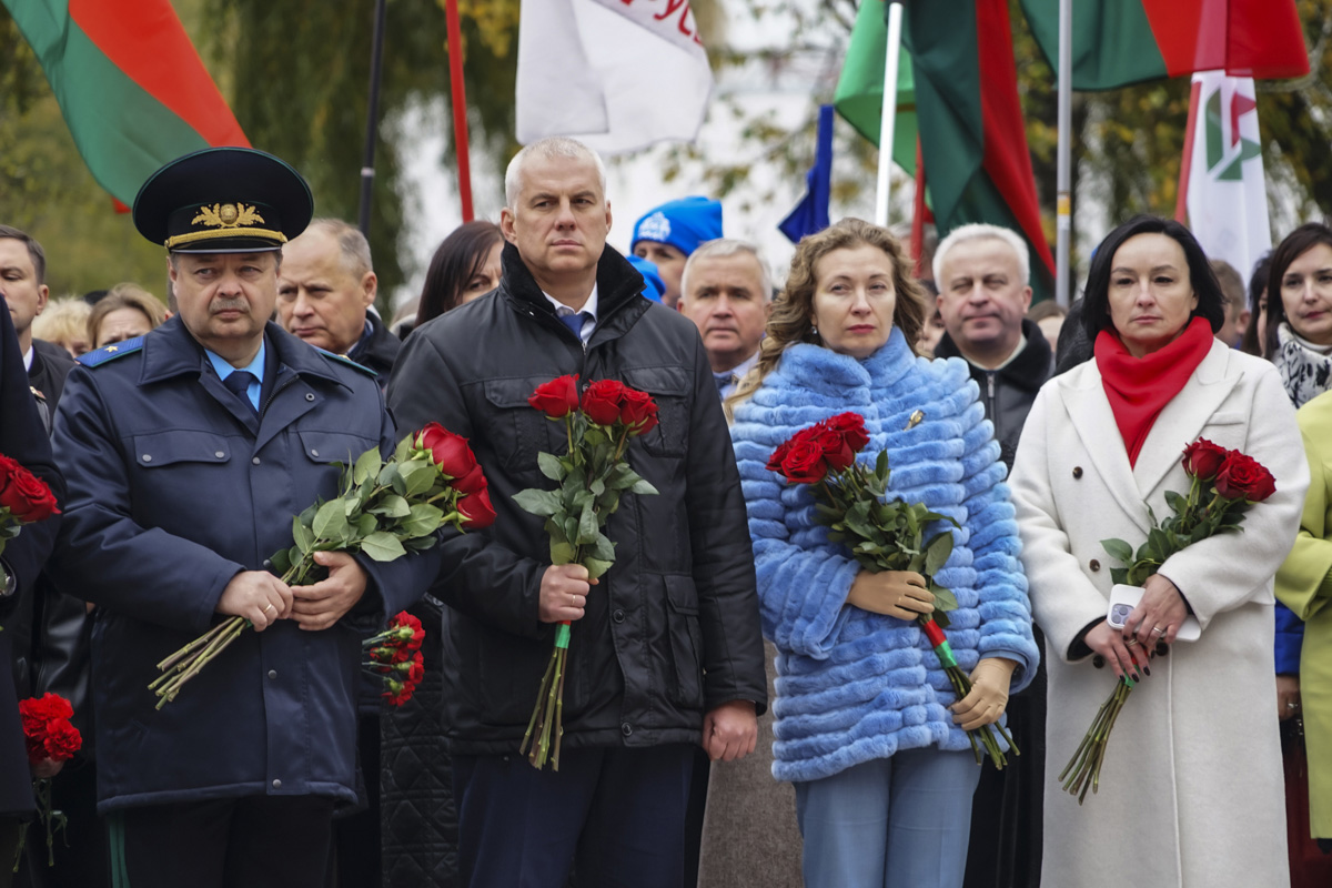 В Могилеве перезахоронили останки жертв геноцида в годы ВОВ